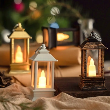 Retro Mini Wind Lamp LED Electronic Candle Light Wind Lamp Gold House Shape Battery LED Lanterns Christmas Decoration Lighting