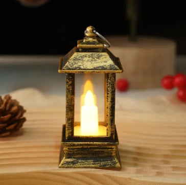 Retro Mini Wind Lamp LED Electronic Candle Light Wind Lamp Gold House Shape Battery LED Lanterns Christmas Decoration Lighting