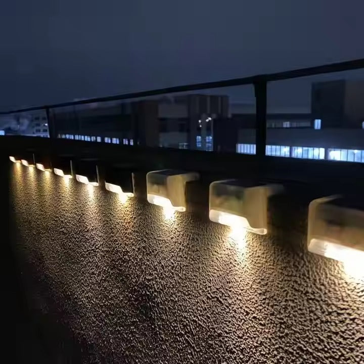 Hot IP65 Waterproof Outdoor Solar Lamp for Garden LED Solar Step and Fence Decorative Lighting