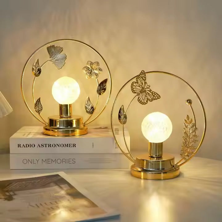 Translucent Crystal Ball Night Light Decorative Metal Leaf Sculptures Table Ornament for Living Room Ambiance